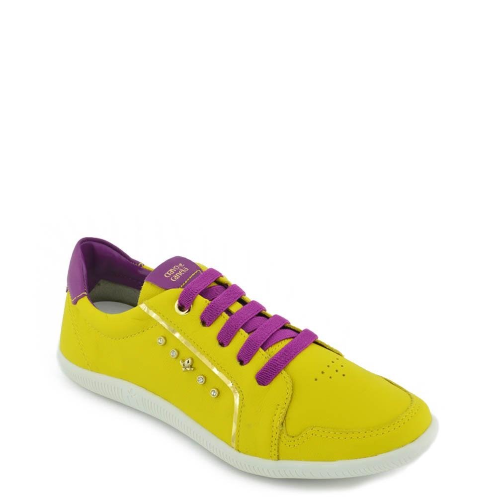 tenis cravo e canela amarelo